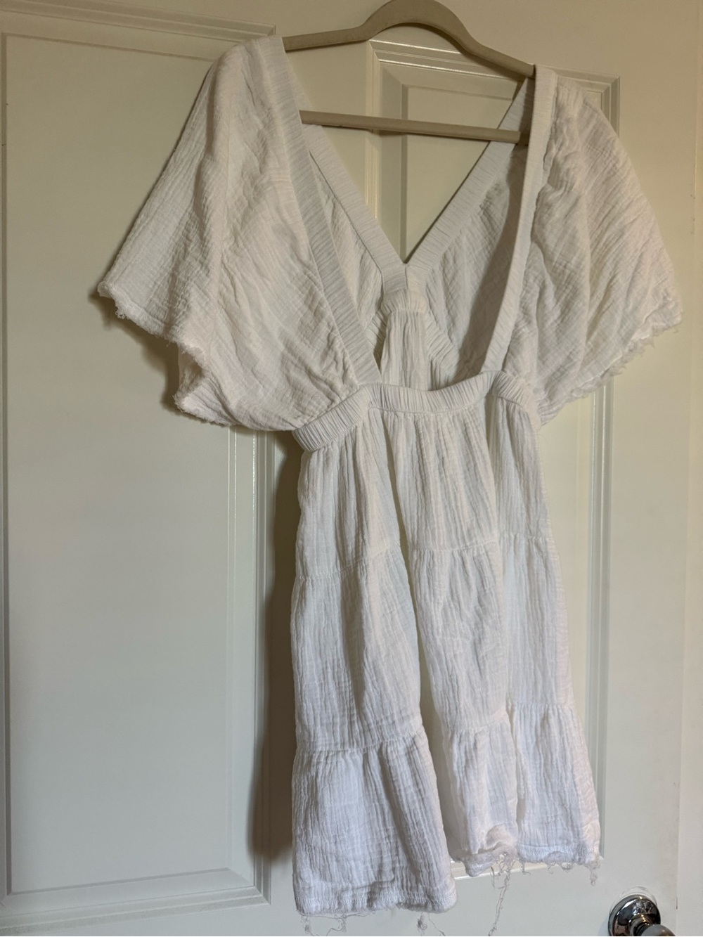 Aerie V Neck Dress - White - Medium - Picture 6 of 7